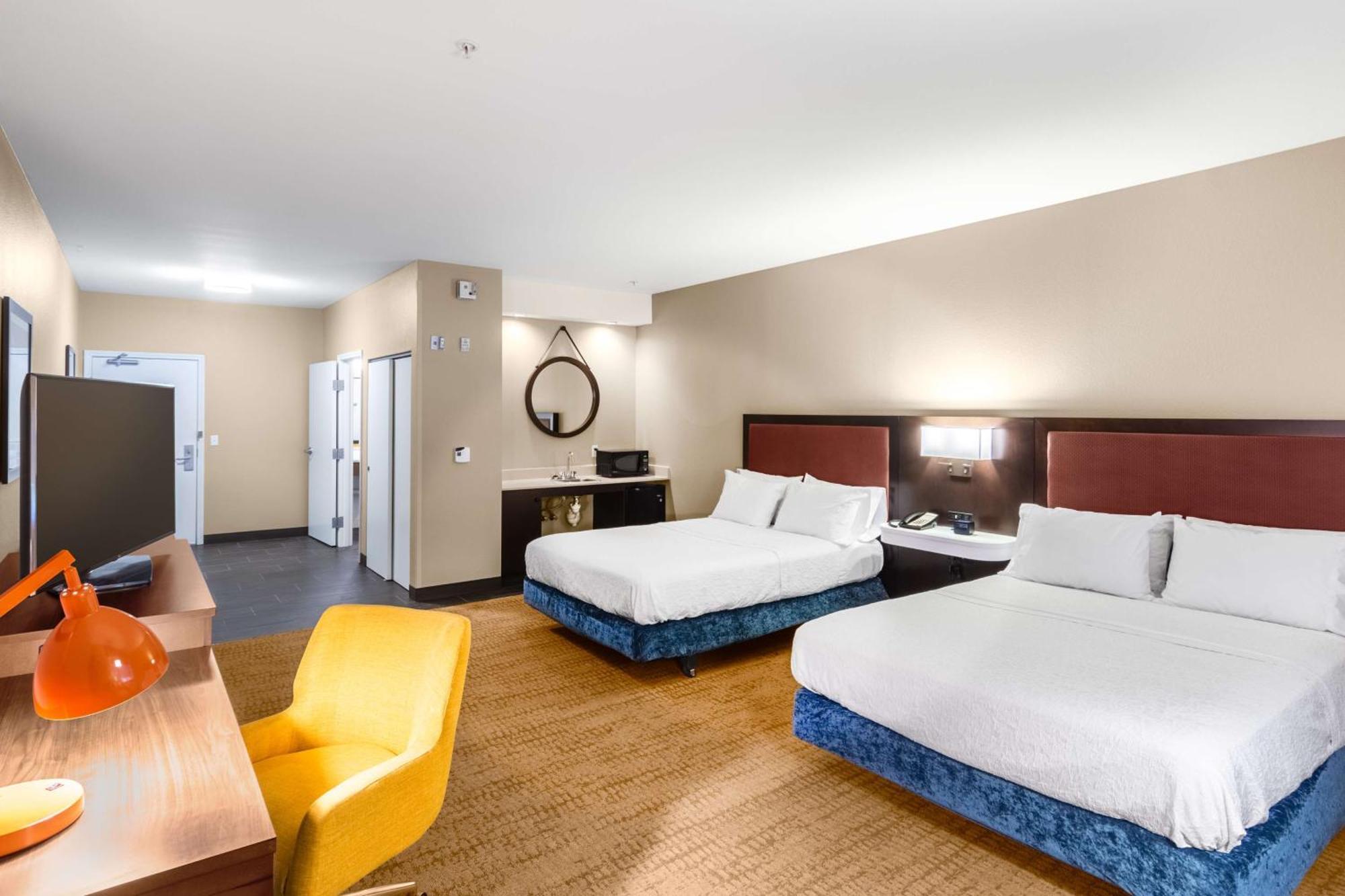 Hampton Inn Laramie Exterior photo