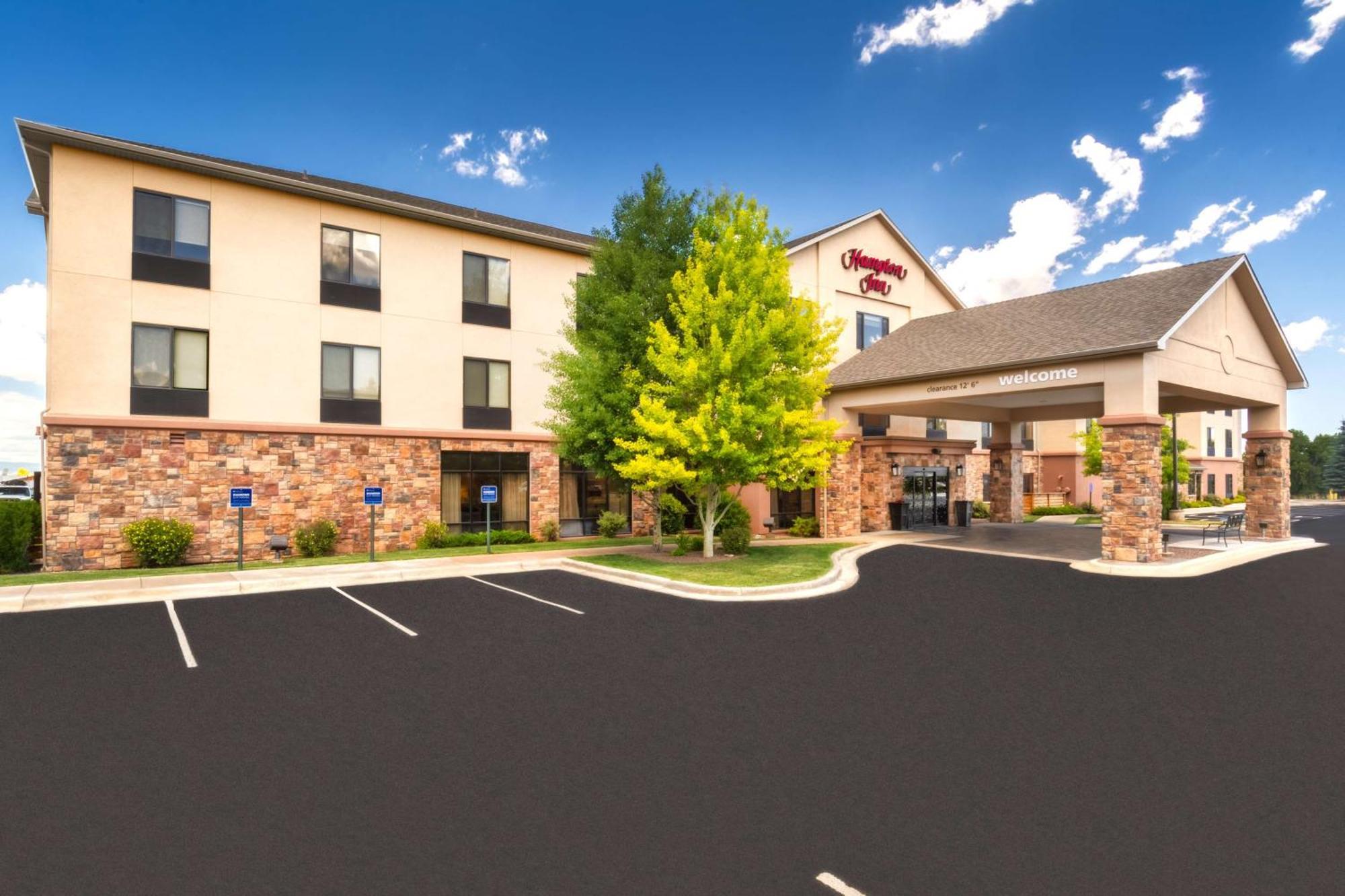 Hampton Inn Laramie Exterior photo
