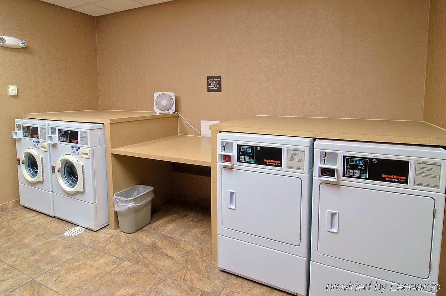 Hampton Inn Laramie Exterior photo